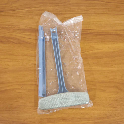 Window Mesh Cleaner – 3-in-1 Dusting Brush | Velvet Wipe